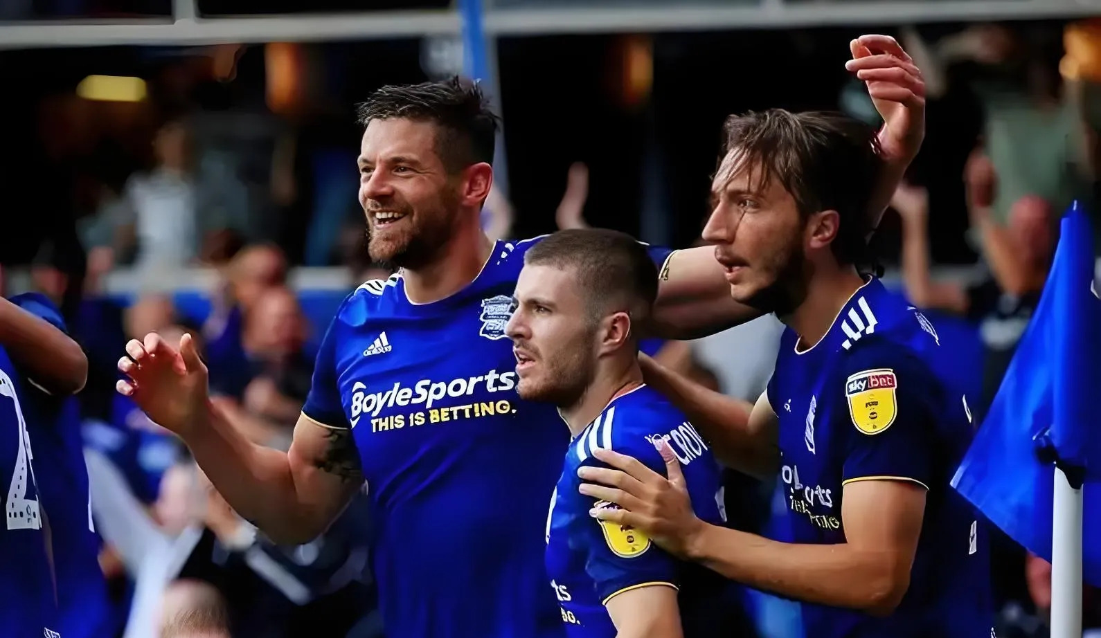 包含谢菲联客场大胜阿森纳,英超降级积分争夺尤为激烈,铁血军团浴血奋战的词条 包含谢菲联客场大胜阿森纳,英超降级积分争夺尤为激烈,铁血军团浴血奋战的词条