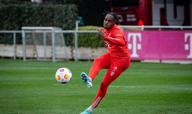 慕尼黑队在比赛中展现出色的控球能力