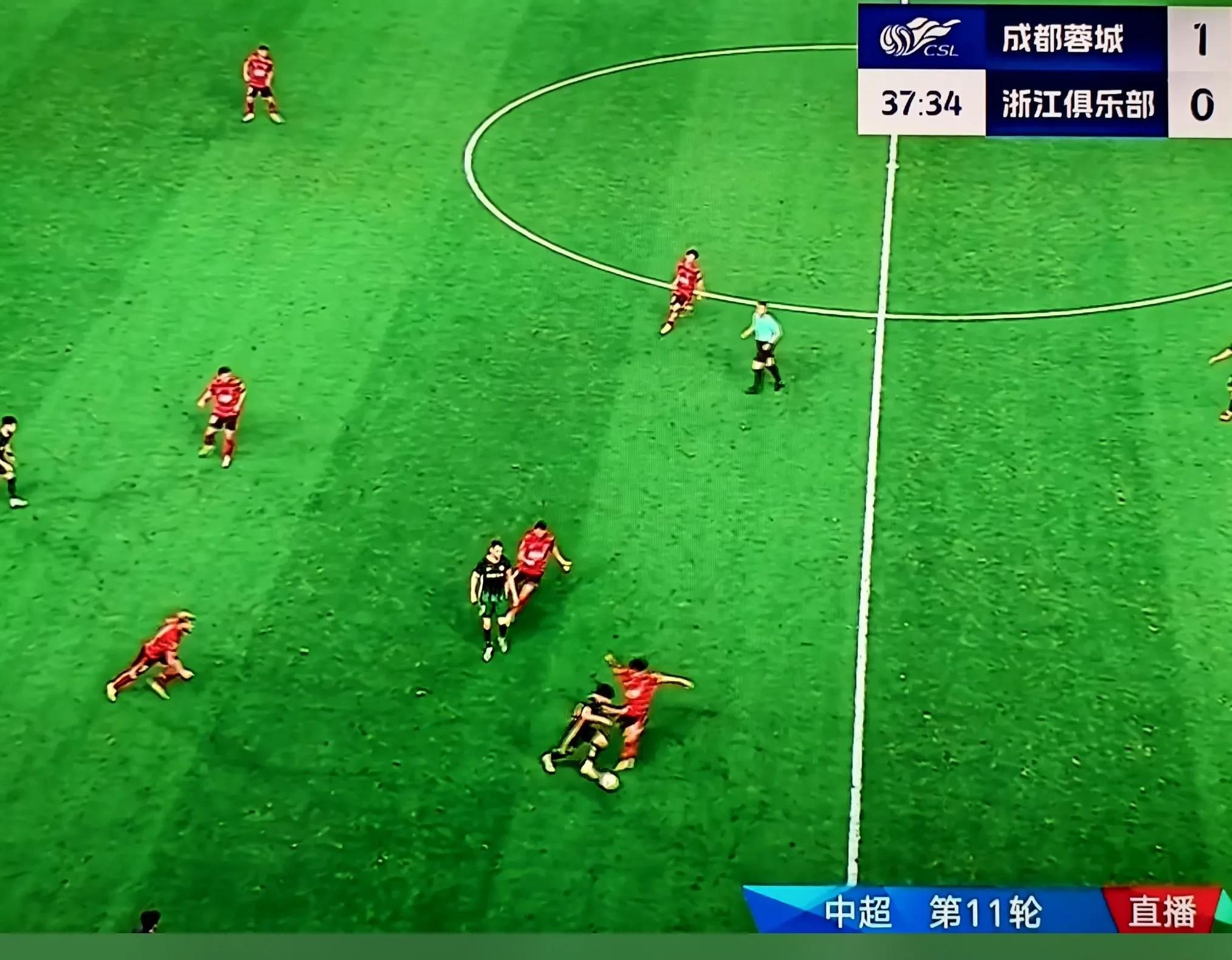 战火重燃,球队间火药味十足争夺激烈的简单介绍 战火重燃,球队间火药味十足争夺激烈的简单介绍