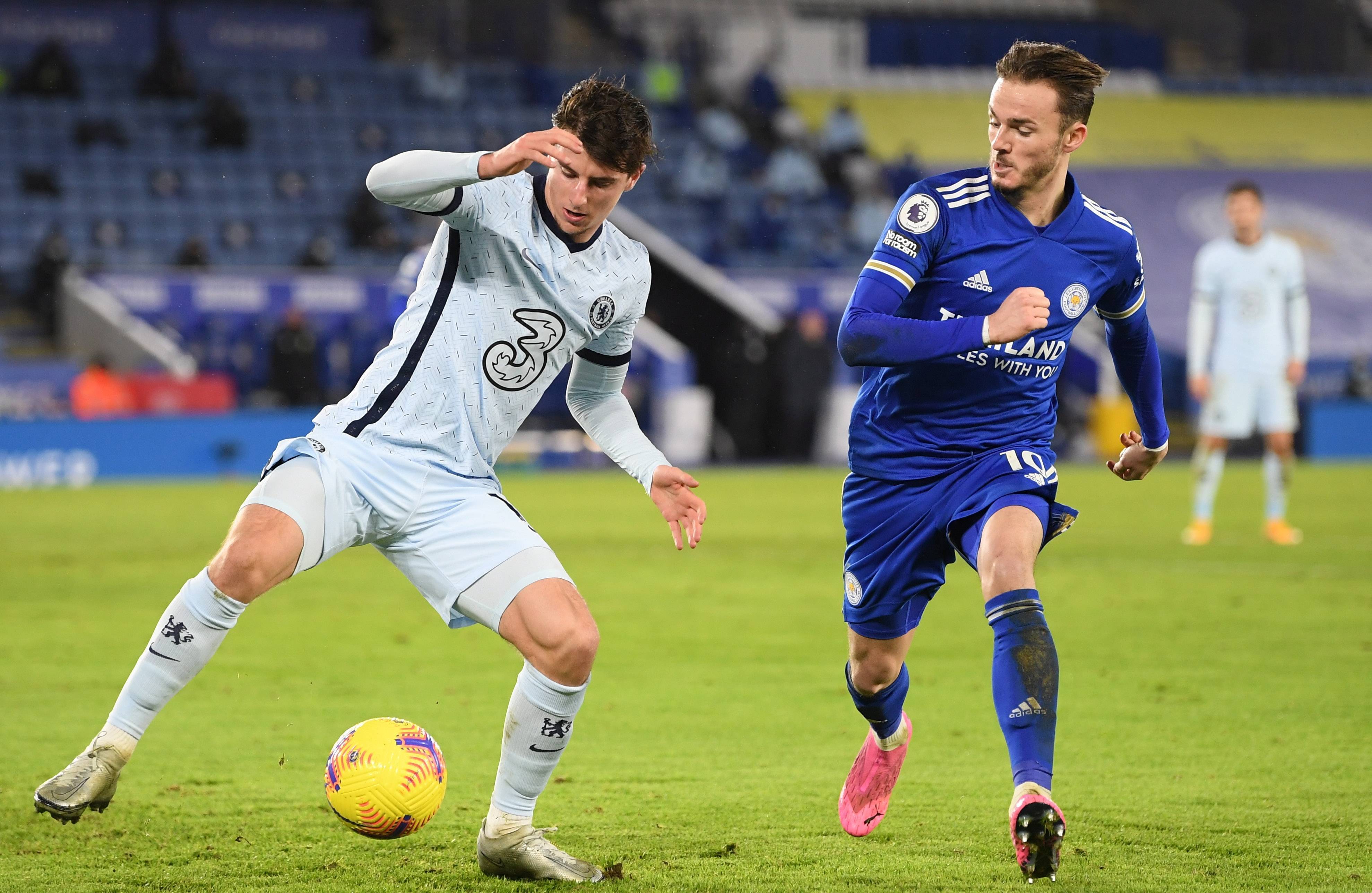 斯图加特客场大获全胜,赢得关键胜利 斯图加特客场大获全胜,赢得关键胜利