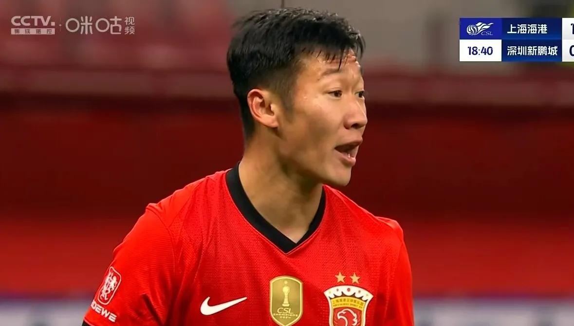 获胜球队克服逆境,展现出顽强的斗志 获胜球队克服逆境,展现出顽强的斗志