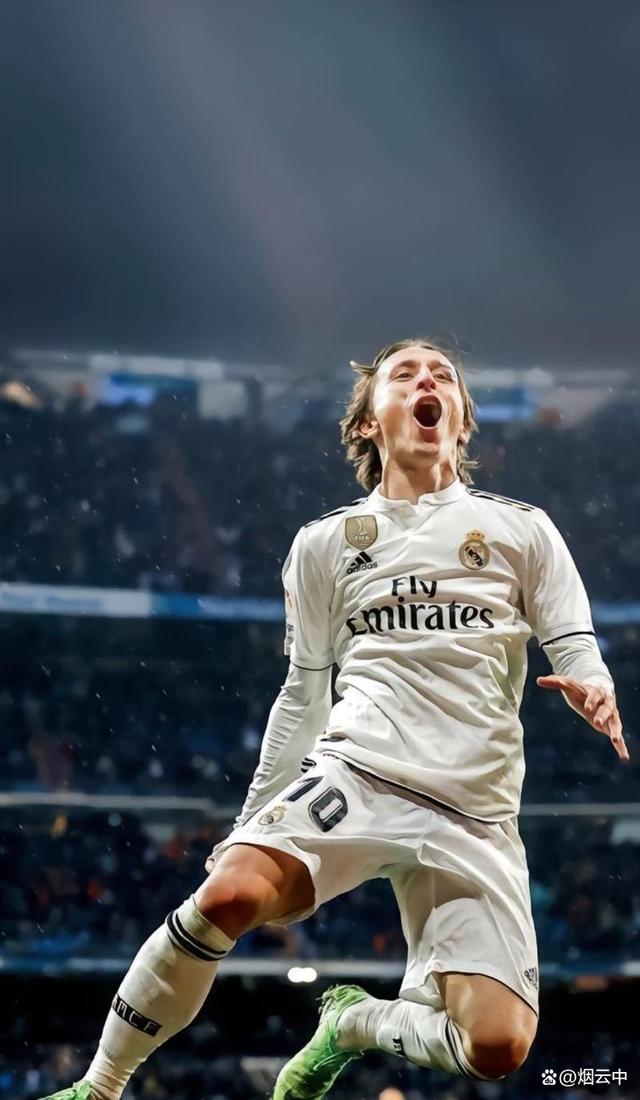 瓦伦西亚客场不敌对手,连败局面难改 瓦伦西亚客场不敌对手,连败局面难改