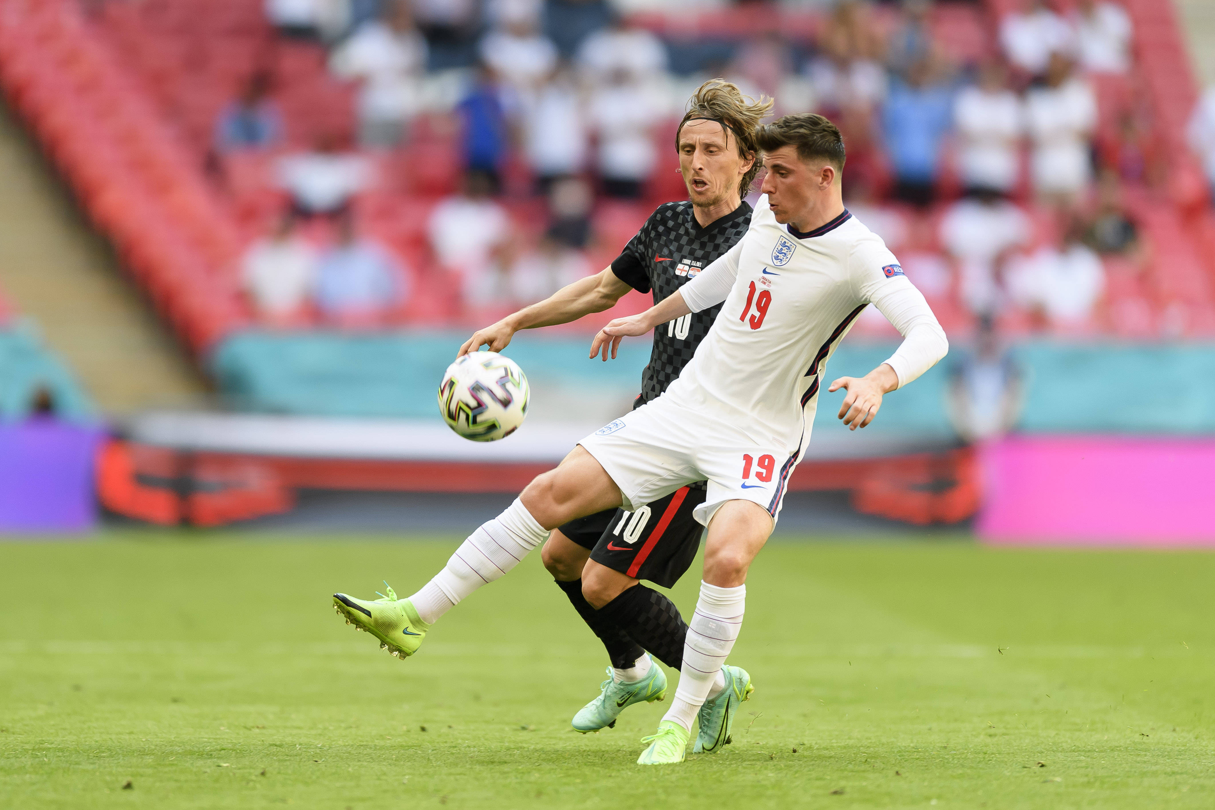 阿尔巴尼亚破门得分,意外击败克罗地亚 阿尔巴尼亚破门得分,意外击败克罗地亚