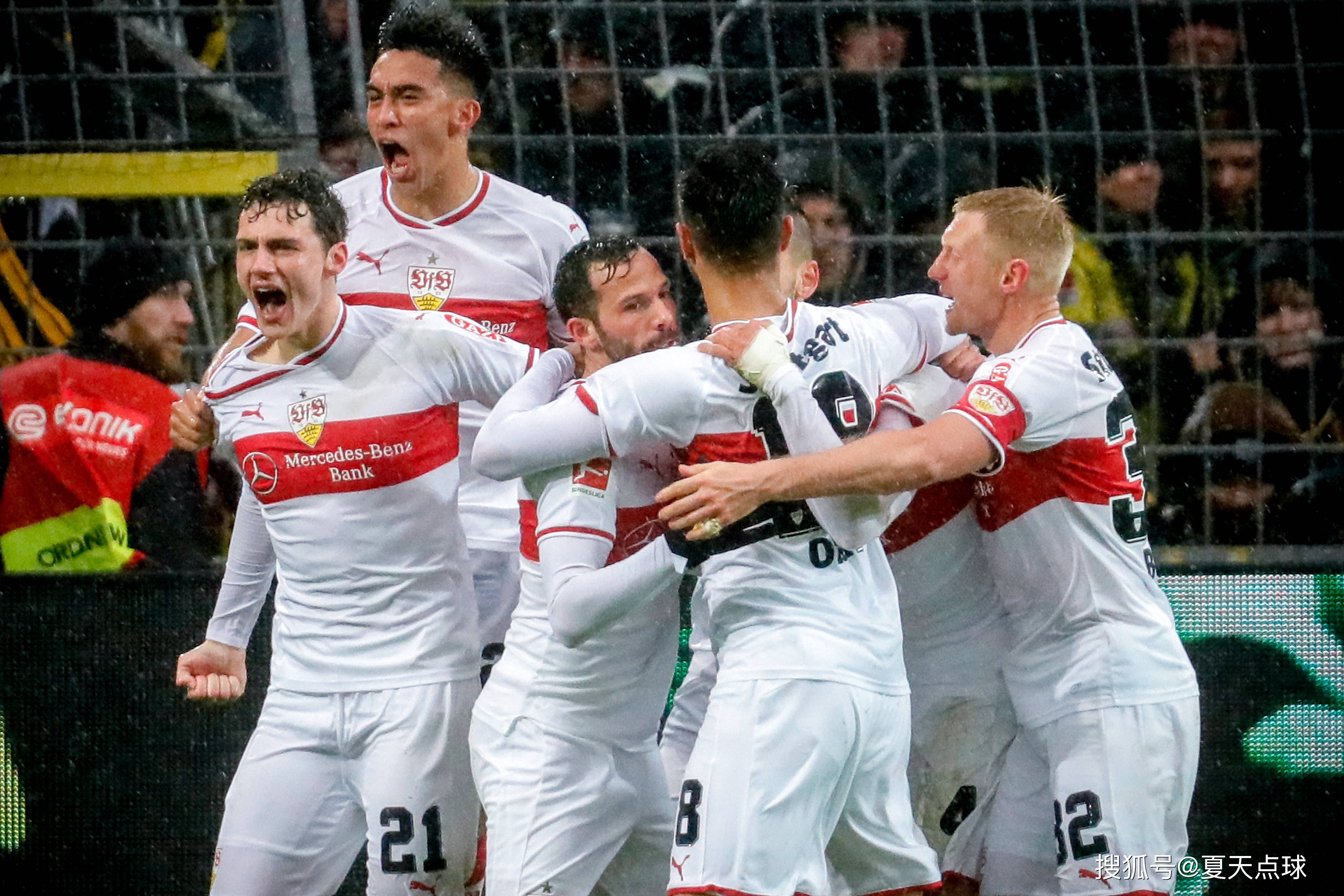 包含拜仁慕尼黑全面崩溃,遭遇连败境况危急的词条 包含拜仁慕尼黑全面崩溃,遭遇连败境况危急的词条