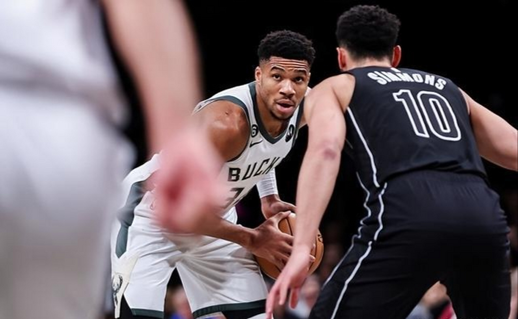 雄鹿遭遇篮网终结连胜 雄鹿遭遇篮网终结连胜