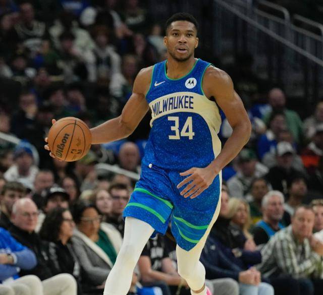 雄鹿遭遇篮网终结连胜 雄鹿遭遇篮网终结连胜