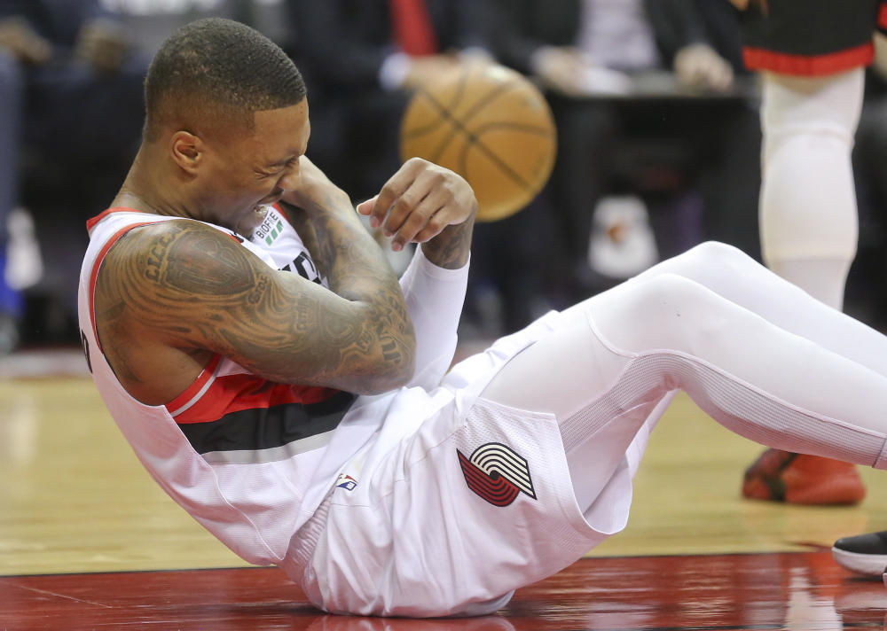 火箭负开拓者,利拉德狂砍60分 火箭负开拓者,利拉德狂砍60分