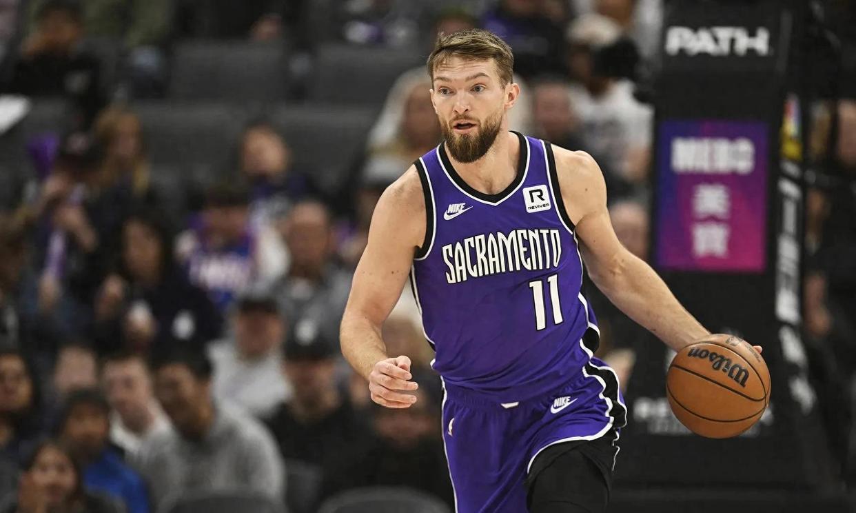 开拓者主场大胜国王，稳住前列位置的简单介绍