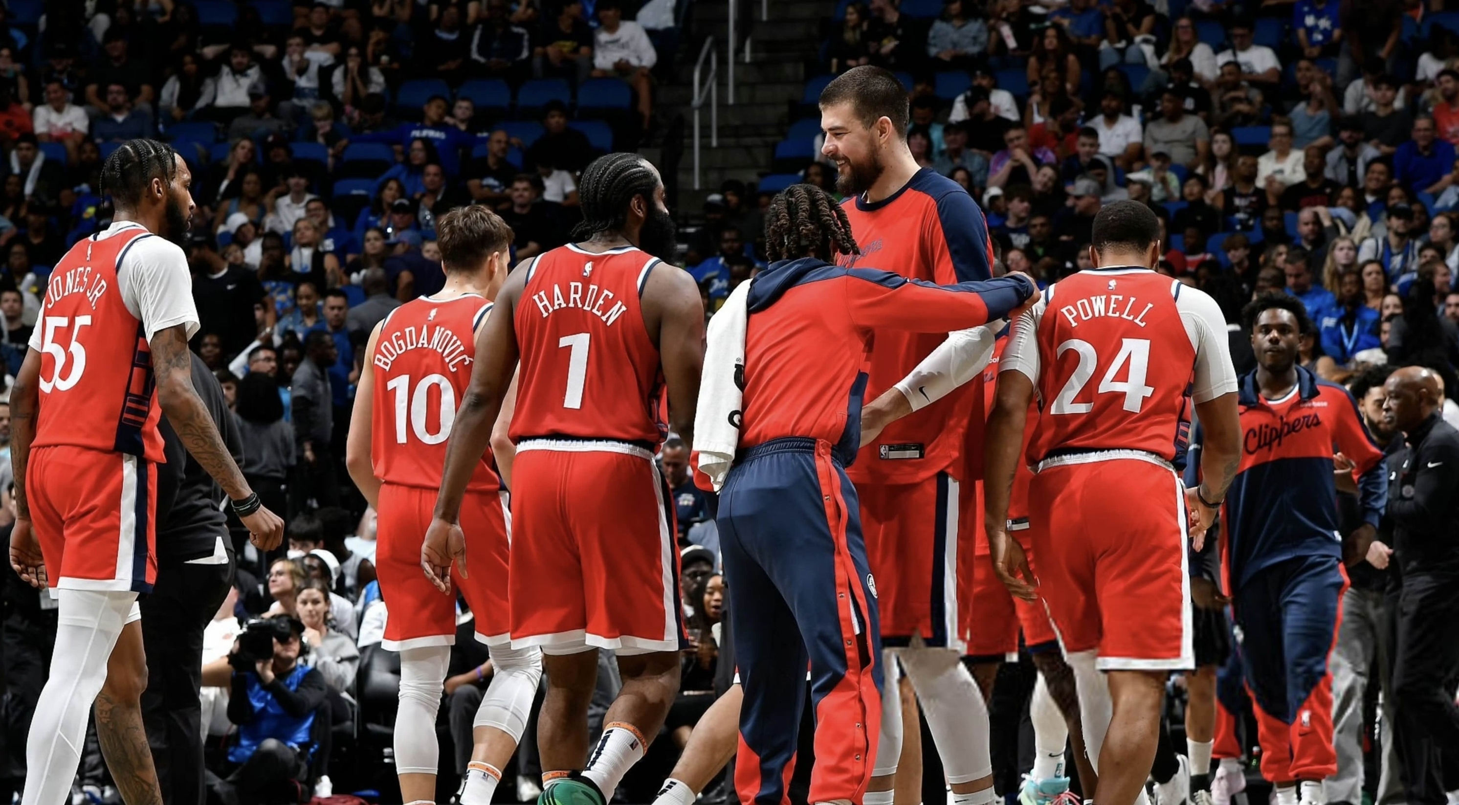 快船主场战胜篮网,迎来复苏 快船主场战胜篮网,迎来复苏