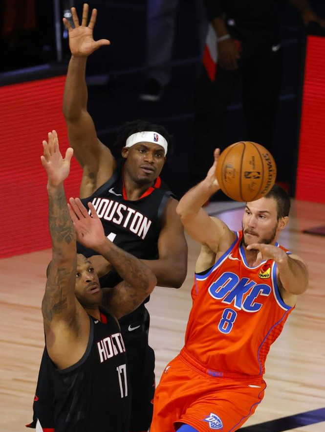 火箭东部半决赛三战全胜，轻松晋级