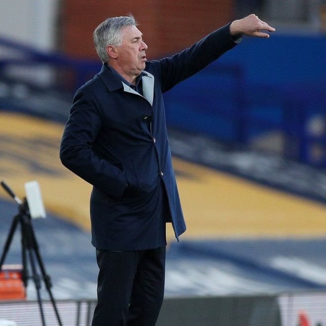 包含法国网球队碾压美国网球队，梅德韦杰夫制霸全场的词条