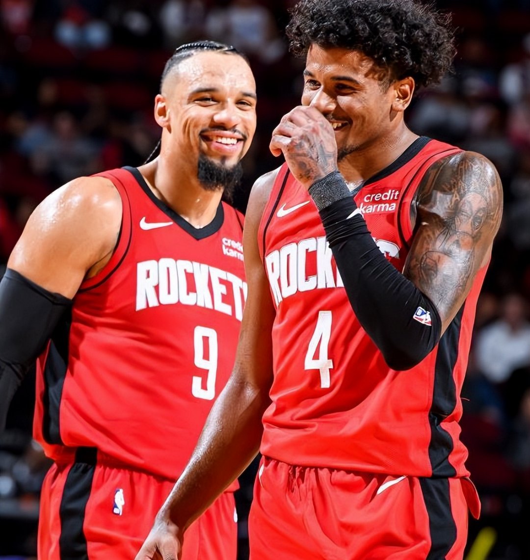 法国队碾压日本队，郑思维状态火热