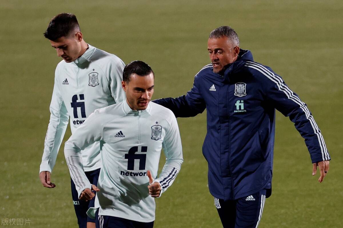 法国队碾压日本队，郑思维状态火热